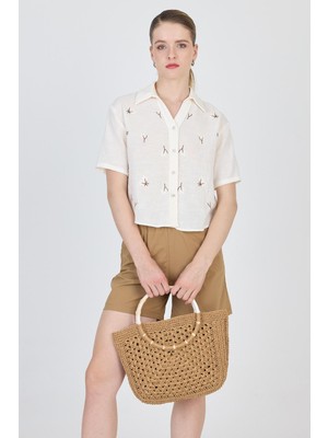 Beyaz %100 Pamuk Kısa Kollu Işleme Detaylı Gömlek 4827