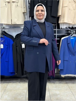 Sevda Kılınç Kadın Dört Düğmeli Blazer Ceket Büyük Beden Dokuma Kumaş Günlük Stil