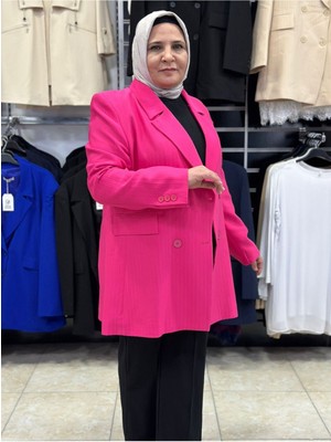 Dört Düğmeli Blazer Ceket