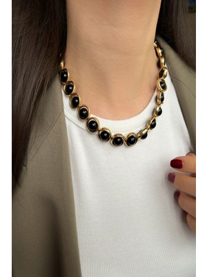 Kadın Kolye Özel Seri Marka Model Altın Çerçeve Siyah Taş Kararmaz Kolye