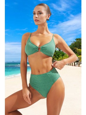 Tasarım Bikini Takımı Plaj ve Havuz Için Özel Şık Detaylı Esnek Kumaş Ergonomik Kesim