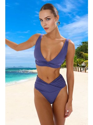 Tasarım Bikini Takımı Özel Hızlı Kuruyan Uv Korumalı Şık Detaylı Su Sporları Için