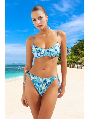 Tasarım Bikini Takımı Yaz Koleksiyonu Şık Detaylı Su Sporları Için Premium Kalite