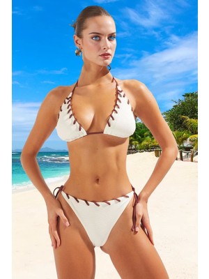 Tasarım Bikini Takımı Uv Korumalı Ergonomik Kesim Klora Dayanıklı Esnek Kumaş Su Sporları Için