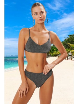 Tasarım Bikini Takımı Ergonomik Kesim Premium Kalite Su Sporları Için Hızlı Kuruyan