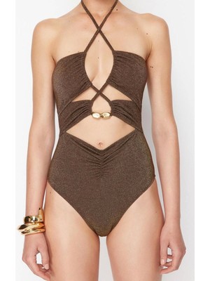 Kadın Atma Kap Askılı Brief Yaka Kahverengi Örme Cut Out Pencere Aksesuar Detaylı Parıltılı Mayo