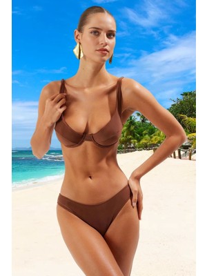 Tasarım Bikini Takımı Su Sporları Için Şık Detaylı Uv Korumalı Esnek Kumaş Premium Kalite