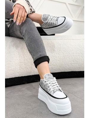 Frm 028 Pul Detaylı Yüksek Taban Bağcıklı Spor Ayakkabı