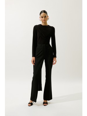 Pelerin Detaylı Bluz Siyah