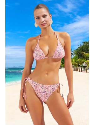 Modern Üçgen Bikini Takımı Şık Detaylı Özel Tasarım Yaz Koleksiyonu Hızlı Kuruyan