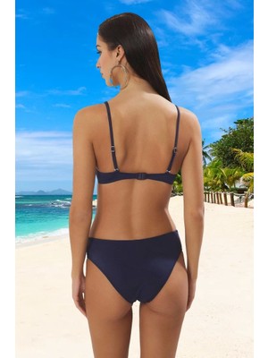 Modern Kaplı Bikini Takımı Premium Kalite Plaj ve Havuz Için Uv Korumalı Şık Detaylı