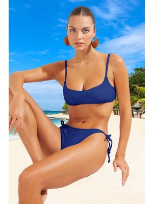 Modern Simli Bikini Takımı Ergonomik Kesim Hızlı Kuruyan Yüksek Konfor Özel Tasarım
