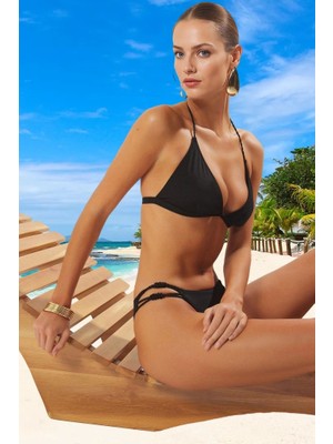 Modern Üçgen Bikini Takımı Yaz Koleksiyonu Klora Dayanıklı Esnek Kumaş Plaj ve Havuz Için