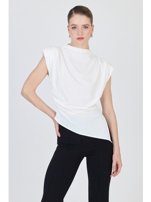 Ekru Vatkalı Asimetrik Kesim Kolsuz Bluz 242185