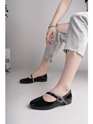 Nesil Shoes Swell 20821 Siyah Rugan Tokası Taşlı Kadın Babet