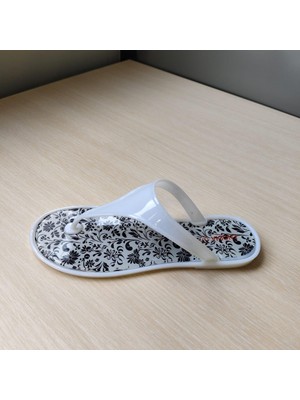 J-9003-2 Çiçekli Desenli Beyaz Jelly Parmak Arası Sandalet