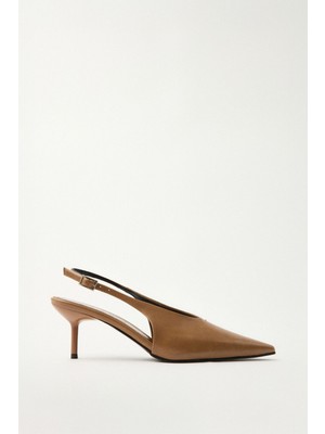 Topuklu 2505 - Sivri Burun Dekolteli Karamel Kadın Topuklu