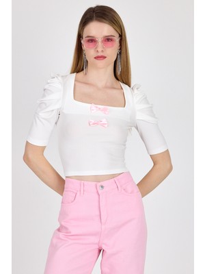 Ekru Kare Yaka Fiyonk Detaylı Crop Bluz 1349