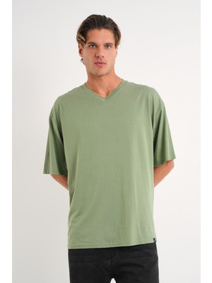 Alexandergardı V Yaka Oversize T-Shirt (E24-742A)