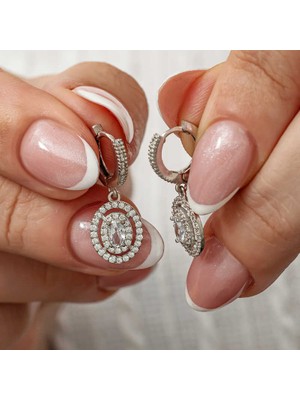 Gümüş Oval Taşlı Sallantılı Küpe