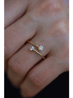 14 Ayar Altın Sarmal Taş Detaylı Yüzük