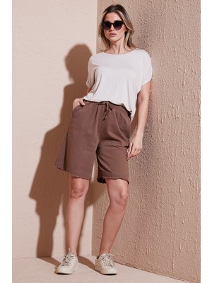 Lela Pamuklu Standart Fit Normal Bel Bağlamalı Cepli Şort Bayan Şort 668YP5326