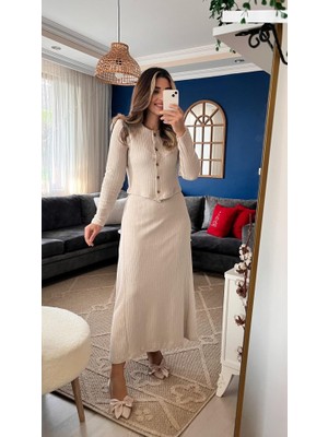 Gelirr Kadın Uzun Kollu Önden Düğmeli Bluz ve Yüksek Bel A Kesim Uzun Etek Şardonlu Kaşkorse Ikili Takım