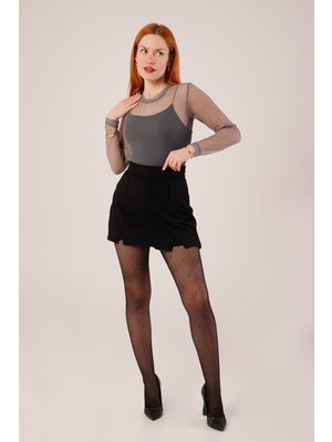 Gelirr Yırtmaç Detaylı Siyah Mini Etek