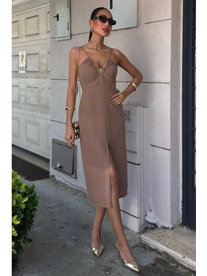 Gelirr Göğsü Aksesuarlı Önü Yırtmaçlı Elbise 2899