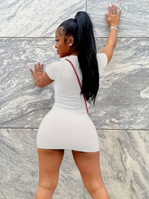 Gelirr Kadın Kısa Kollu Queen Baskı Iki Iplik Mini Elbise