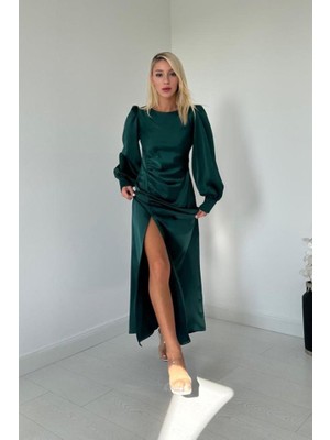 Gelirr Zümrüt Yanı Büzgülü Yırtmaçlı Saten Elbise