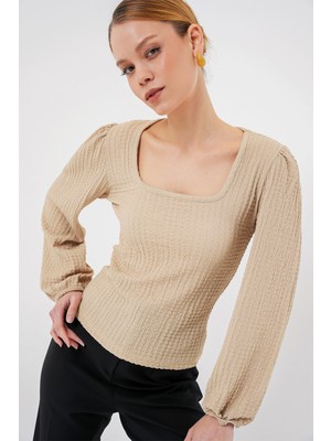 0442 Uzun Kollu Bluz - Bisküvi