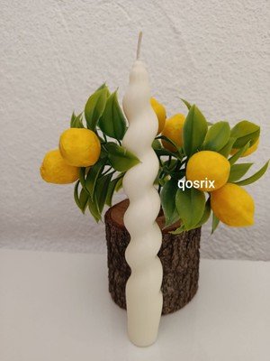 Qosrix Açık Krem Italyan Burgulu Şamdan Soya Mumu Doğal Kokulu Çubuk Konik Burgu Spiral Mum Dekoratif 1 Adet