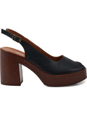 Zeytuk Krem Hakiki Deri Kalın Topuk Kadın Sandalet