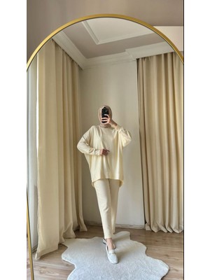 9105 - Şık Rahat Kadın Özel Ince Kumaş Pantolon Bluz Takımı