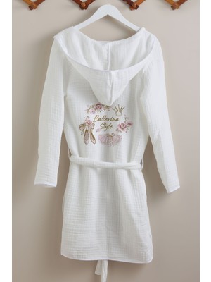 Tuğba Kuğu 4 Kat Müslin Bornoz - For Baby Serisi - Altın Bale Kıyafetleri