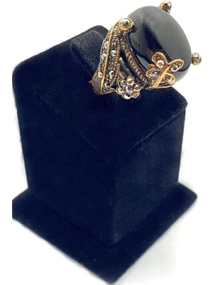 Esra Pamir Kadın Akik Yüzük Standart Beden Siyah Akik Taş ve Markazit Taş İşlemeli Zarif Model