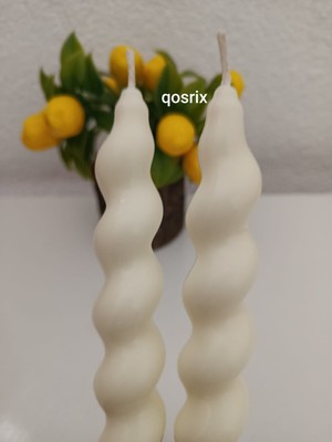 Qosrix 2'li Açık Krem Italyan Burgulu Şamdan Soya Mumu Doğal Kokulu Uzun Çubuk Konik Burgu Spiral Mum Dekoratif