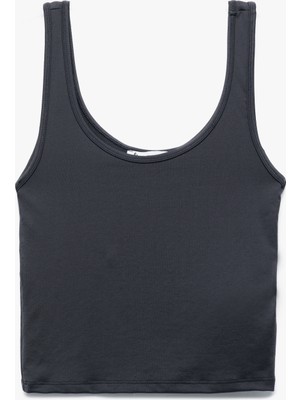 Koton U Yaka Slim Fit Kolsuz Basic Crop Bluz
