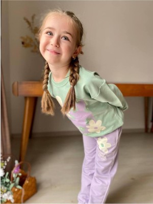 Kiız Çocuk 2'li Takım. Çiçek Motifli Mükemmel Kalite 2 Iplik Tam Kalıp Pamuklu Takım