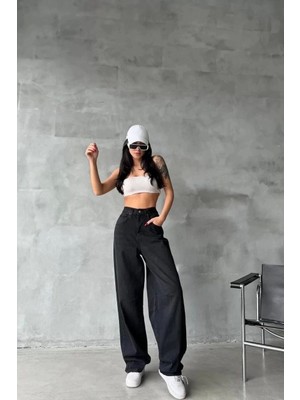 Arkadan Tokalı Jeans Pantolon Siyah