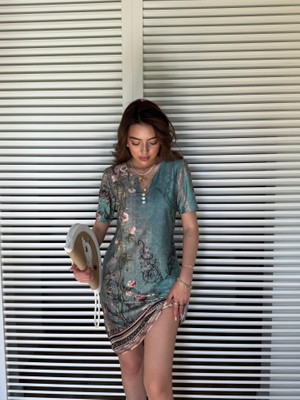 Arben Boutique Kadın Kısa Kollu V Yakalı Çiçek Baskılı Midi Süprem Elbise