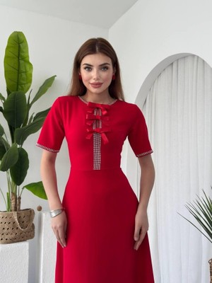 Arben Boutique Wera Taşlı Fiyonk Detaylı Elbise