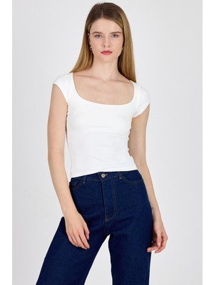 Beyaz Kare Yaka Kısa Kol Body 3116