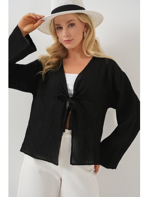 Alinn Butikk Önü Bağcıklı Bluz 952 - Siyah