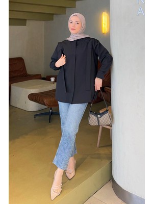 Omuz Vatka Detaylı Tesettür Gömlek Siyah