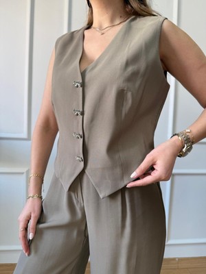 Haki Fiyonk Düğme Detaylı Takım