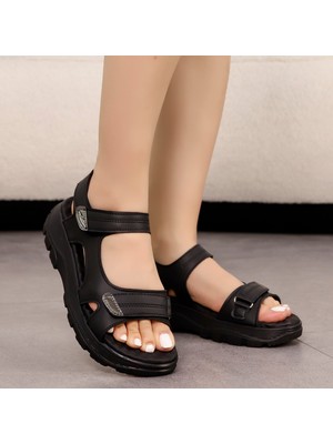 Dm 1300 Cırtlı Düz Taban Sandalet