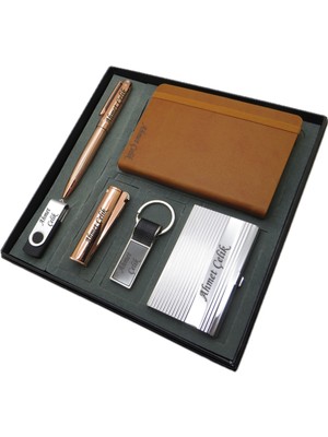 Signator® Aes | Kişiye Özel Set - 32 Gb. USB Bellek + Clipper Çakmak + Not Defteri  + Anahtarlık + Kalem ve Kartvizitlik | Isme Özel Hediyelik Set