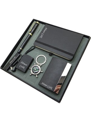 Signator® Oriens | Kişiye Özel Set - Pusulalı Anahtarlık + 32 Gb. USB Bellek + Bazalt Çakmak + Not Defteri  + Kalem ve Kartvizitlik | Isme Özel Hediyelik Set
